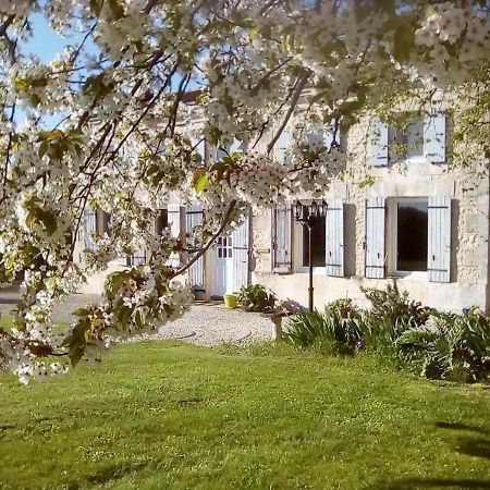 Maison Lavande Bed and Breakfast Saint-Jean-dʼAngély Εξωτερικό φωτογραφία