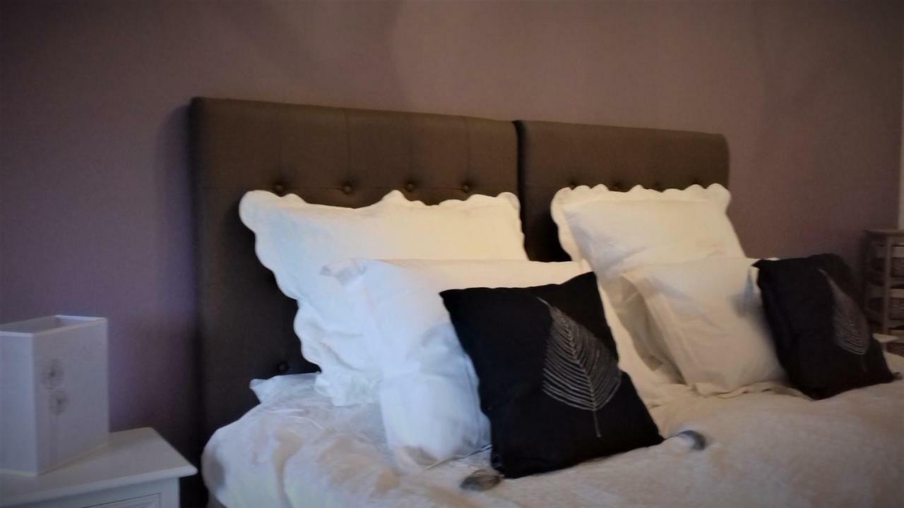 Maison Lavande Bed and Breakfast Saint-Jean-dʼAngély Εξωτερικό φωτογραφία