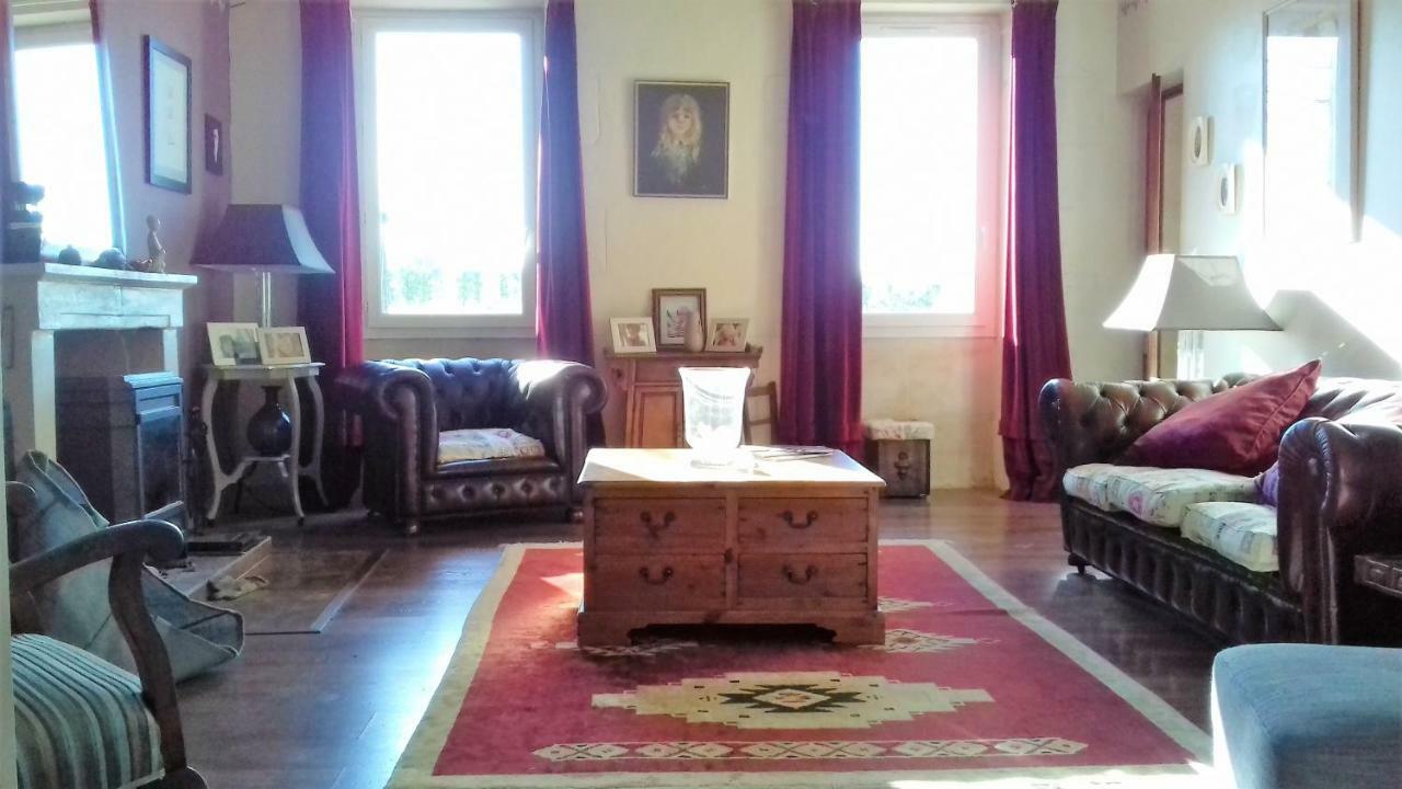 Maison Lavande Bed and Breakfast Saint-Jean-dʼAngély Εξωτερικό φωτογραφία