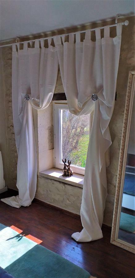 Maison Lavande Bed and Breakfast Saint-Jean-dʼAngély Εξωτερικό φωτογραφία