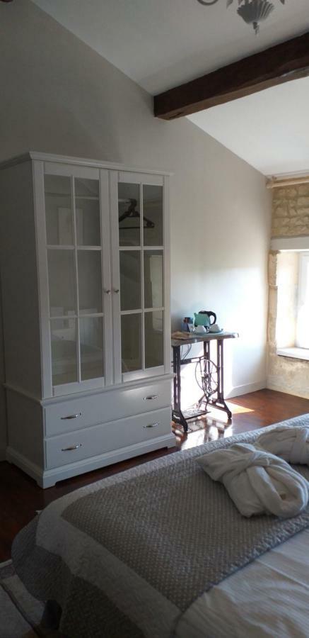Maison Lavande Bed and Breakfast Saint-Jean-dʼAngély Εξωτερικό φωτογραφία